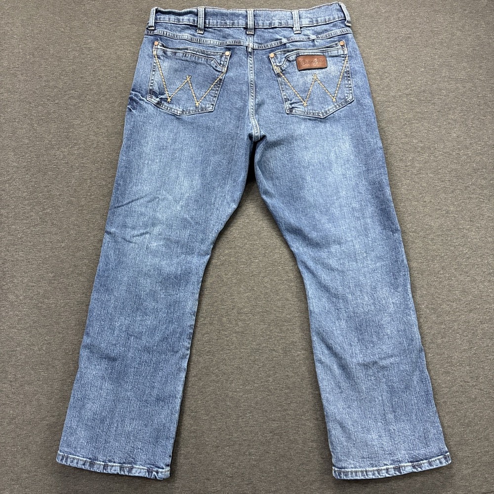 Wrangler Retro Relaxed Boot Cut Jeans Mens 36x30 Blue Stretch Denim Cowboy